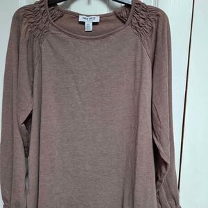 Nine West womens XXL brown with gold shimmer long sleeve shirt new with tags